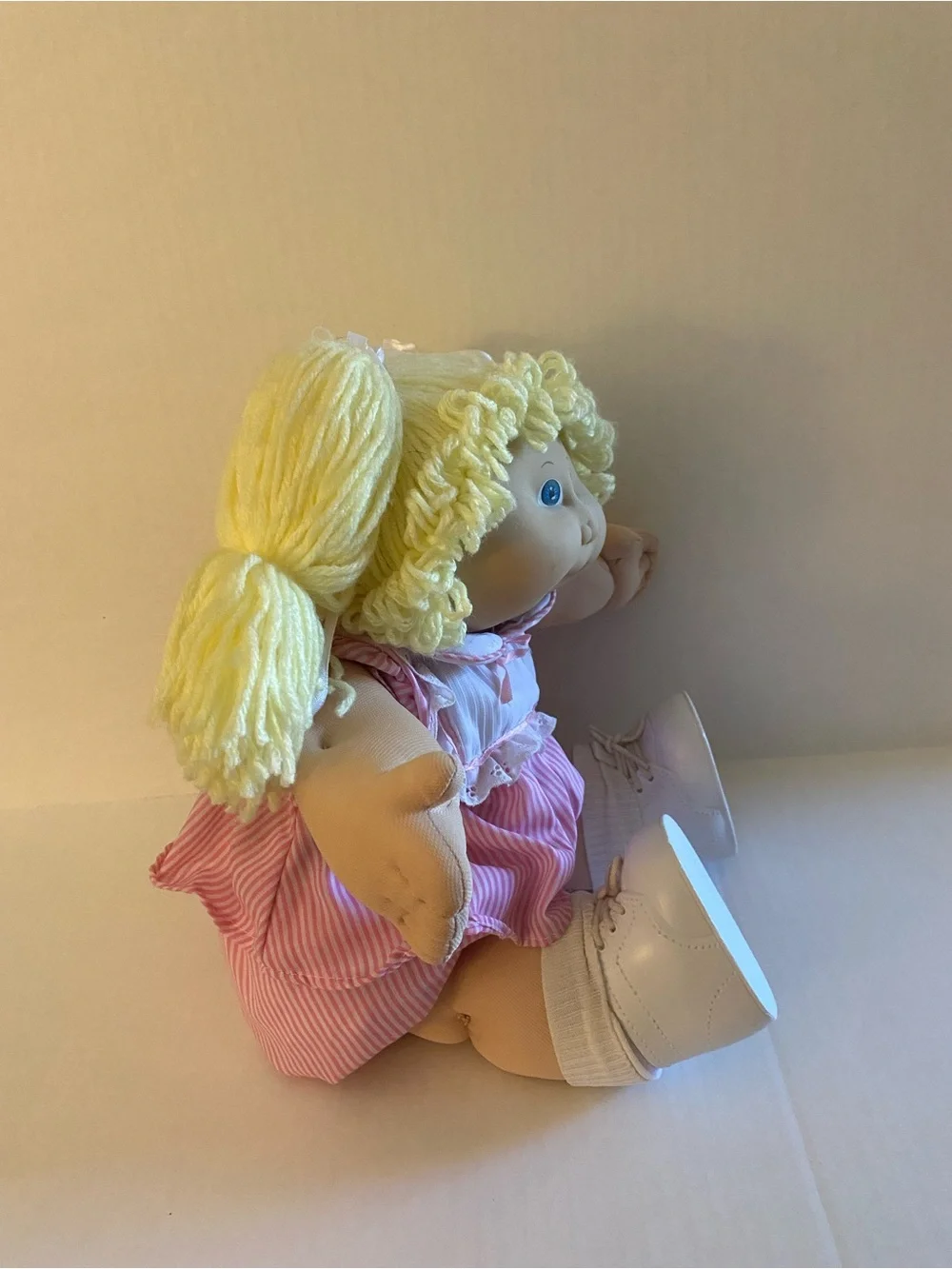 Vintage cabbage patch doll with box